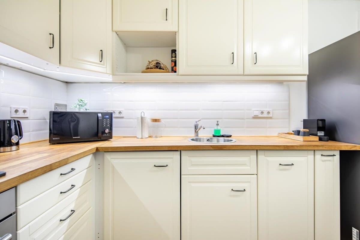 Convenient Apartment At Gastro Driven Location Budapest Bagian luar foto