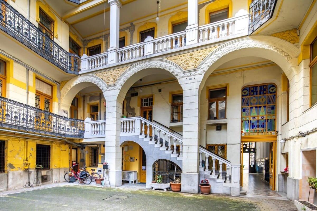 Convenient Apartment At Gastro Driven Location Budapest Bagian luar foto